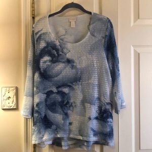 Chico’s size 2 top blue and white